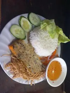 Hình ảnh Cơm chả bì