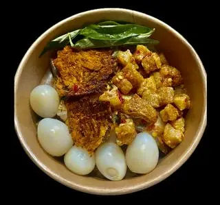 Hình ảnh Phơi sương trộn mỡ hành - tóp mỡ - khô bò - trứng lòng đào