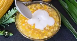 Hình ảnh Chè bắp bưởi cốt dừa