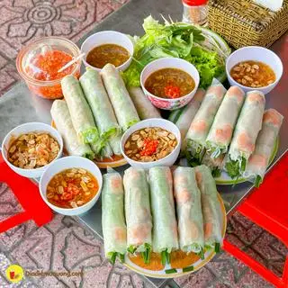 Hình ảnh Gỏi cuốn tôm thịt 5 cái 