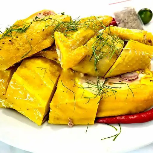 Hình ảnh Gà ủ muối 1/2 con (hâm nóng)