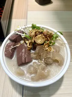 Hình ảnh Cháo Huyết + Da Heo