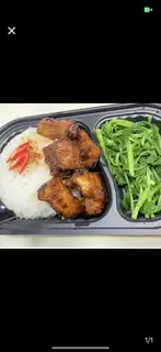 Hình ảnh Combo 2 cơm sườn chua ngọt kèm nước chanh tươi