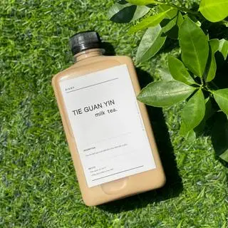 Hình ảnh Trà sữa thiết quan âm đóng chai 500ml