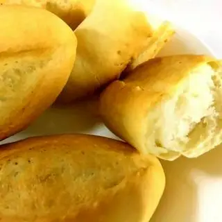 Hình ảnh Bánh mì không