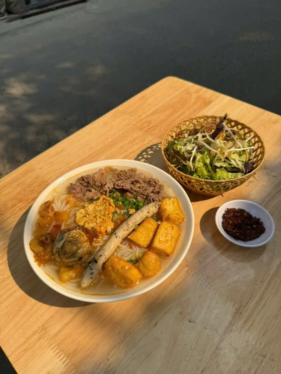 Hình ảnh Bún riêu cua siêu đặc biệt