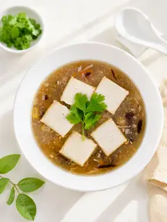Hình ảnh Súp Gà Chả Cá 