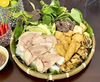 Hình ảnh Bún đậu đặc biệt