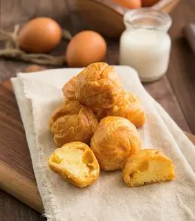 Hình ảnh Bánh Su Kem