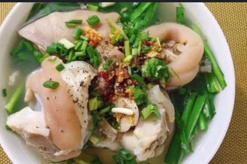 Hình ảnh Bánh canh giò heo