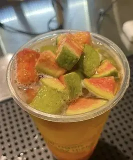 Hình ảnh Trà Ổi Hồng 700ml