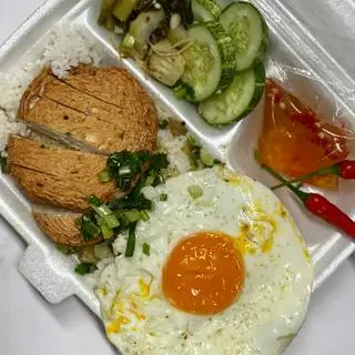 Hình ảnh cơm ốp la 1 trứng