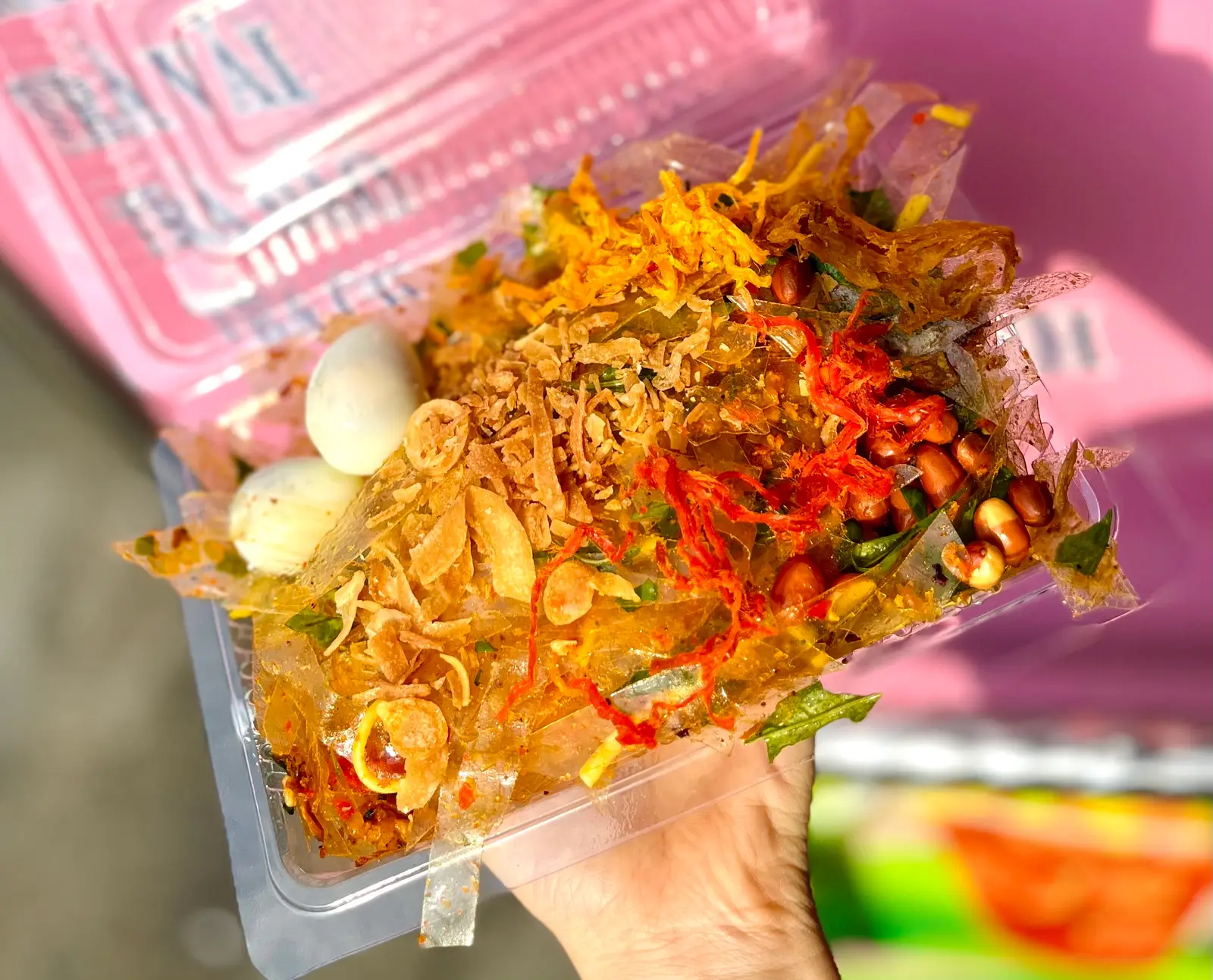 Hình ảnh Bánh tráng trộn sợ nhỏ