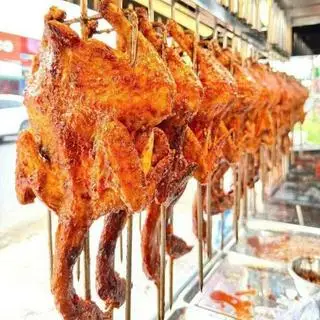 Hình ảnh Gà nướng 1,5 con.