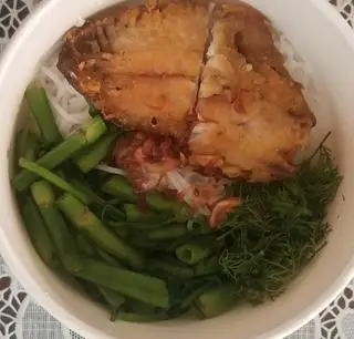 Hình ảnh BÚN CÁ RÔ ĐỒNG ( CÁ RÔ CHIÊN GIÒN)
