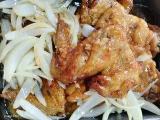 Hình ảnh Cơm gà chiên nước mắm