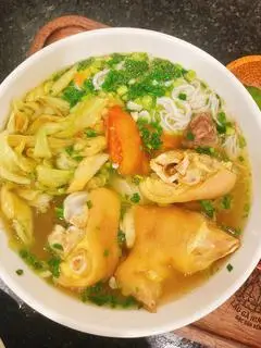 Hình ảnh Bún giò dọc mùng