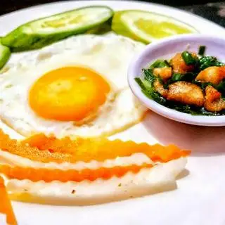 Hình ảnh ỐP LA LÒNG ĐÀO