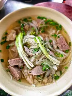 Hình ảnh Phở tái viên gân
