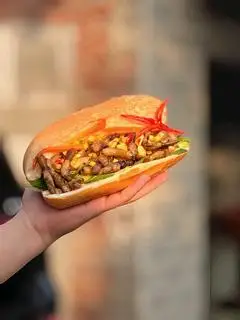 Hình ảnh Bánh mì đặc biệt full topping