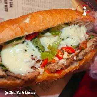 Hình ảnh Bánh mì heo phô mai - Grilled Pork Cheese