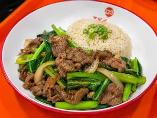 Hình ảnh Cơm bò xào cải 