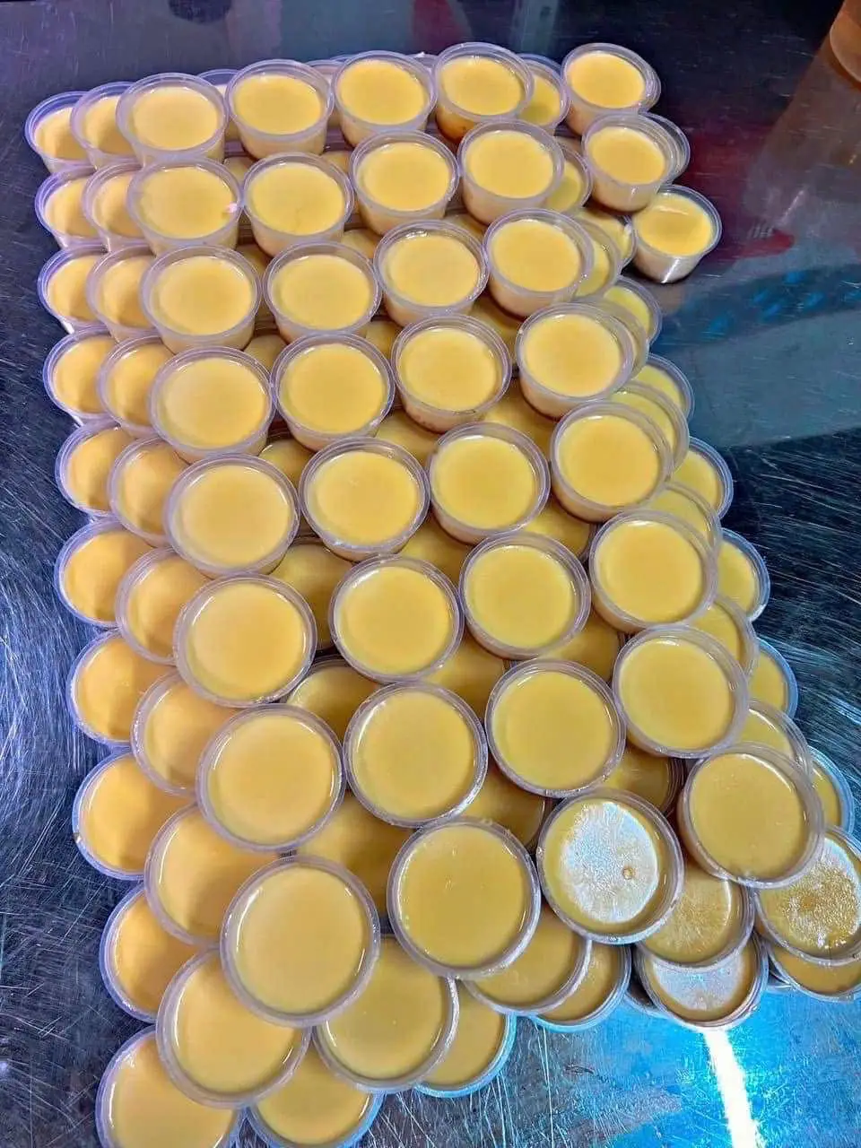 Hình ảnh Bánh Flan (phần 2 cái) kèm đá & caphe