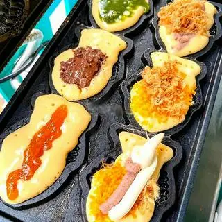 Hình ảnh Bánh cá xúc xích chà bông