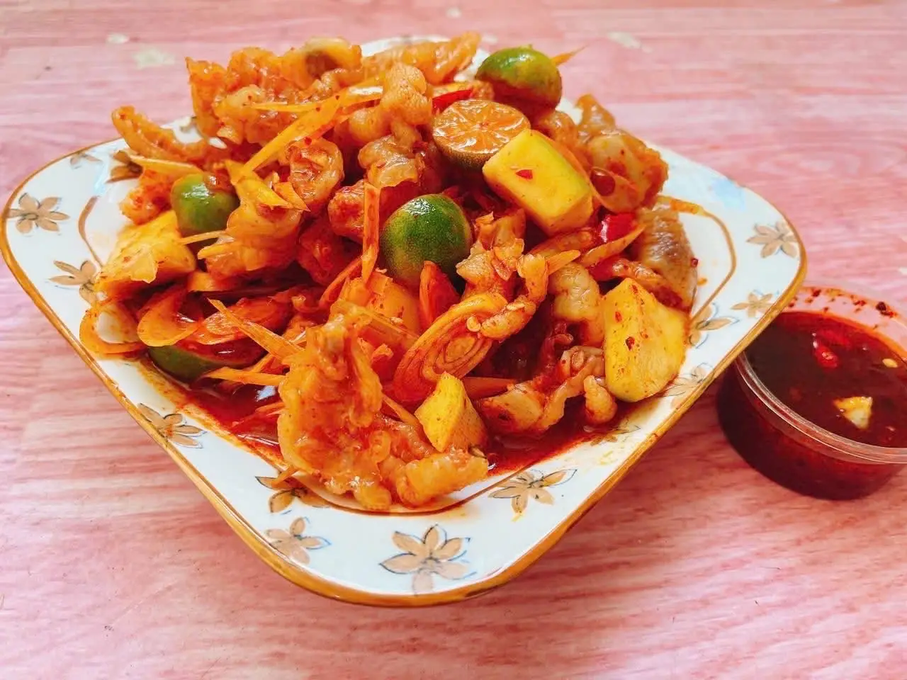 Hình ảnh chân gà sốt thái 