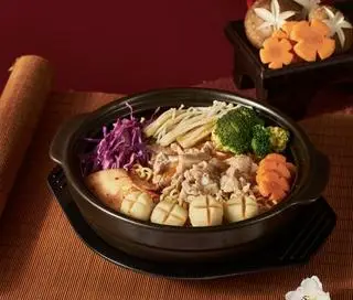 Hình ảnh mì kim chi bò