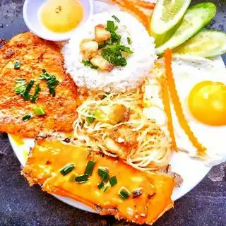 Hình ảnh Cơm Sườn Bì Chả Ốpla