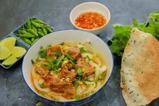 Hình ảnh Mì quảng sườn non