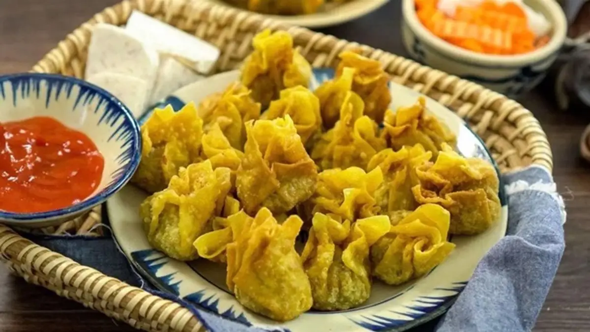 Hình ảnh hoành thánh chiên