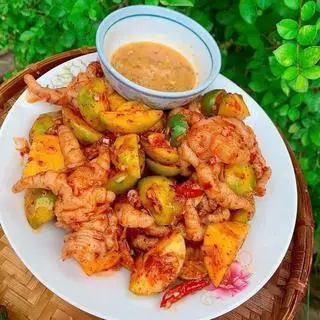 Hình ảnh chân gà rút xương sốt thái suất nhỏ