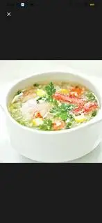 Hình ảnh Súp gà nấm kim châm thanh cua đặc biệt