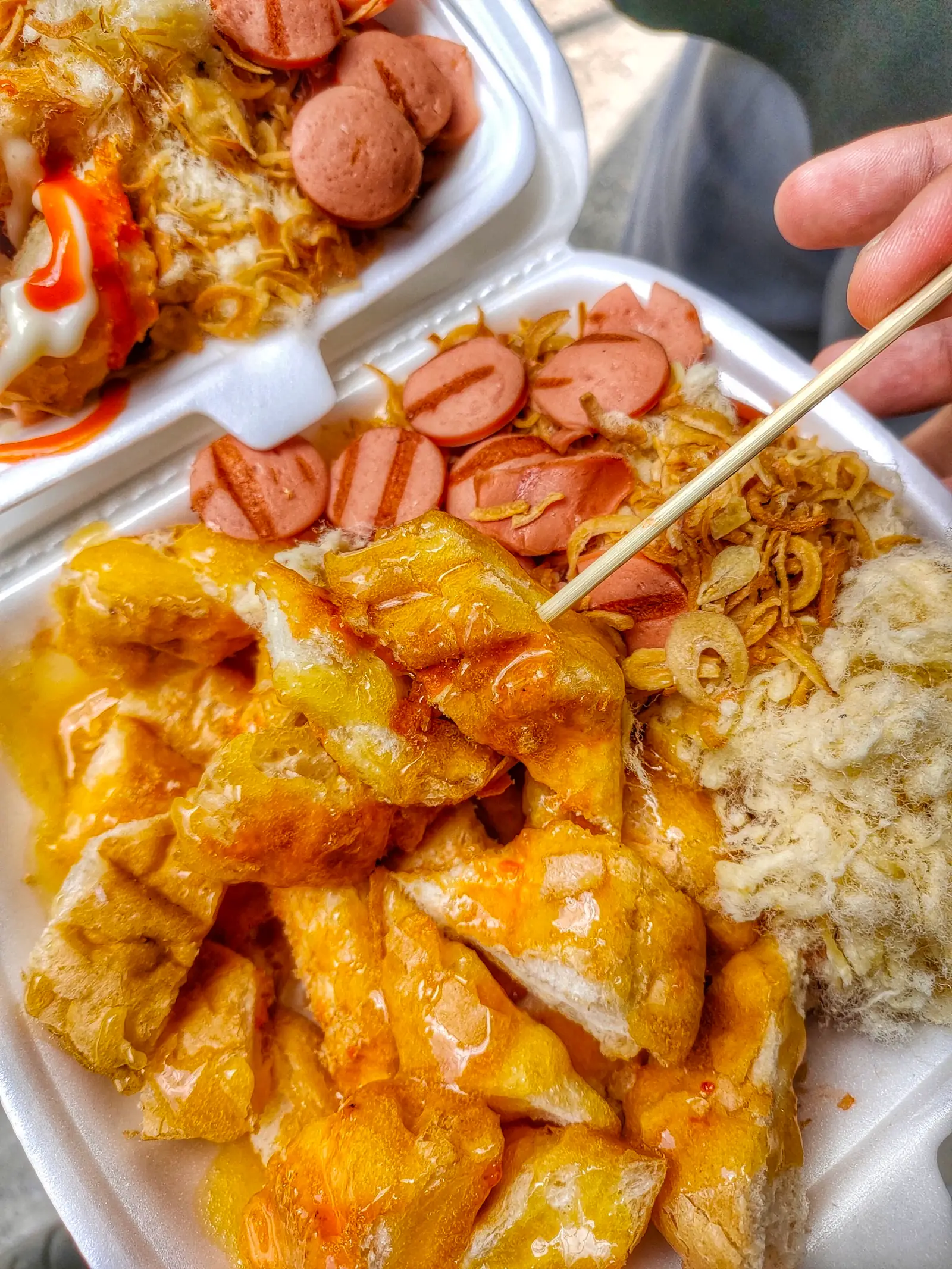 Hình ảnh Combo 2 Bánh Mì Sốt Bơ Trứng + 2 Bánh Cá Nhân Socola