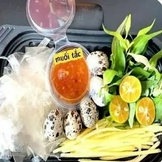 Hình ảnh Bánh tráng chấm muối tắc 5 trứng tắc xoài rau răm 