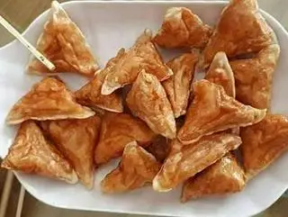Hình ảnh 10 Viên Há Cảo Tam Giác Chiên