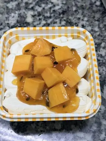 Hình ảnh Bánh kem chanh dây xoài