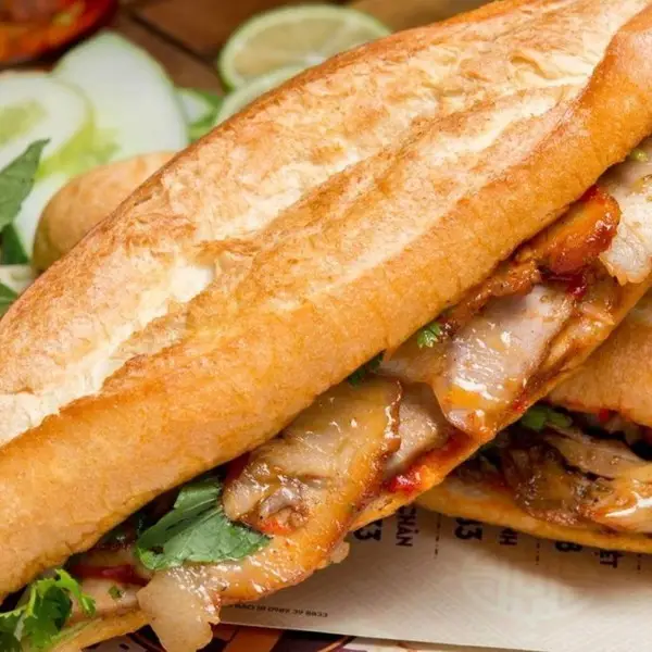 Hình ảnh Bánh mỳ pate thịt