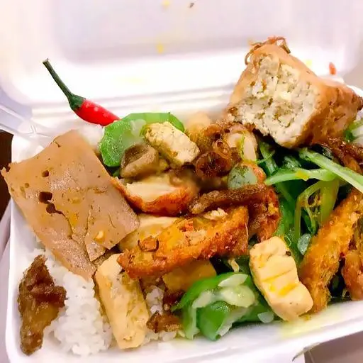 Hình ảnh Cơm thập cẩm chay
