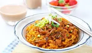 Hình ảnh hủ tiếu mì gói (khô-nước)