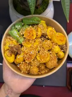 Hình ảnh Trúng non chiên lòng đào LẮC MẮM TỎI 