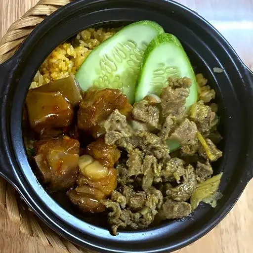 Hình ảnh Cơm thố bò sườn