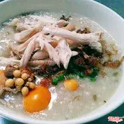 Hình ảnh cháo lòng mề gà trứng non +2 quẩy giòn 