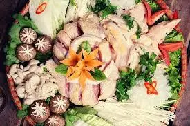 Hình ảnh lẩu gà lá giang ( tặng lạc rang hoặc lạc luộc theo mùa)