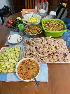 Hình ảnh Chân gà tắm Sả Tắc