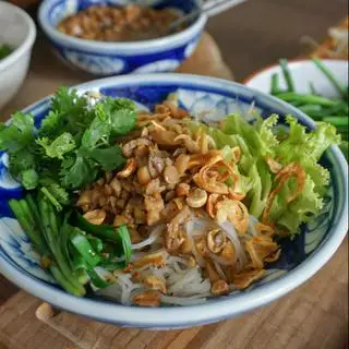 Hình ảnh Hủ tiếu trộn chay