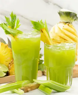Hình ảnh Nước Ép Cần Tây + Thơm 
