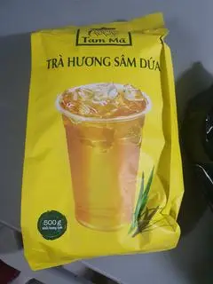 Hình ảnh cơm gà xối mỡ nhỏ tang 1 ly nước Mia. tra đường. tra tac 